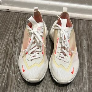 Nike Women's White and Red Athletic Shoes